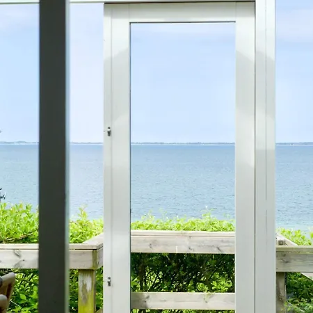 5 Person In Asnaes-by Traum * Asnæs